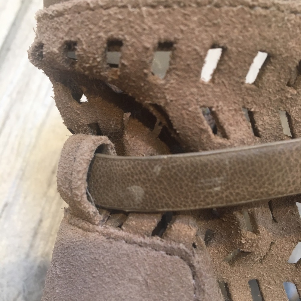 BCBG Generation Suede Brown Creen Peep Toe Bootie - Picture 8 of 8
